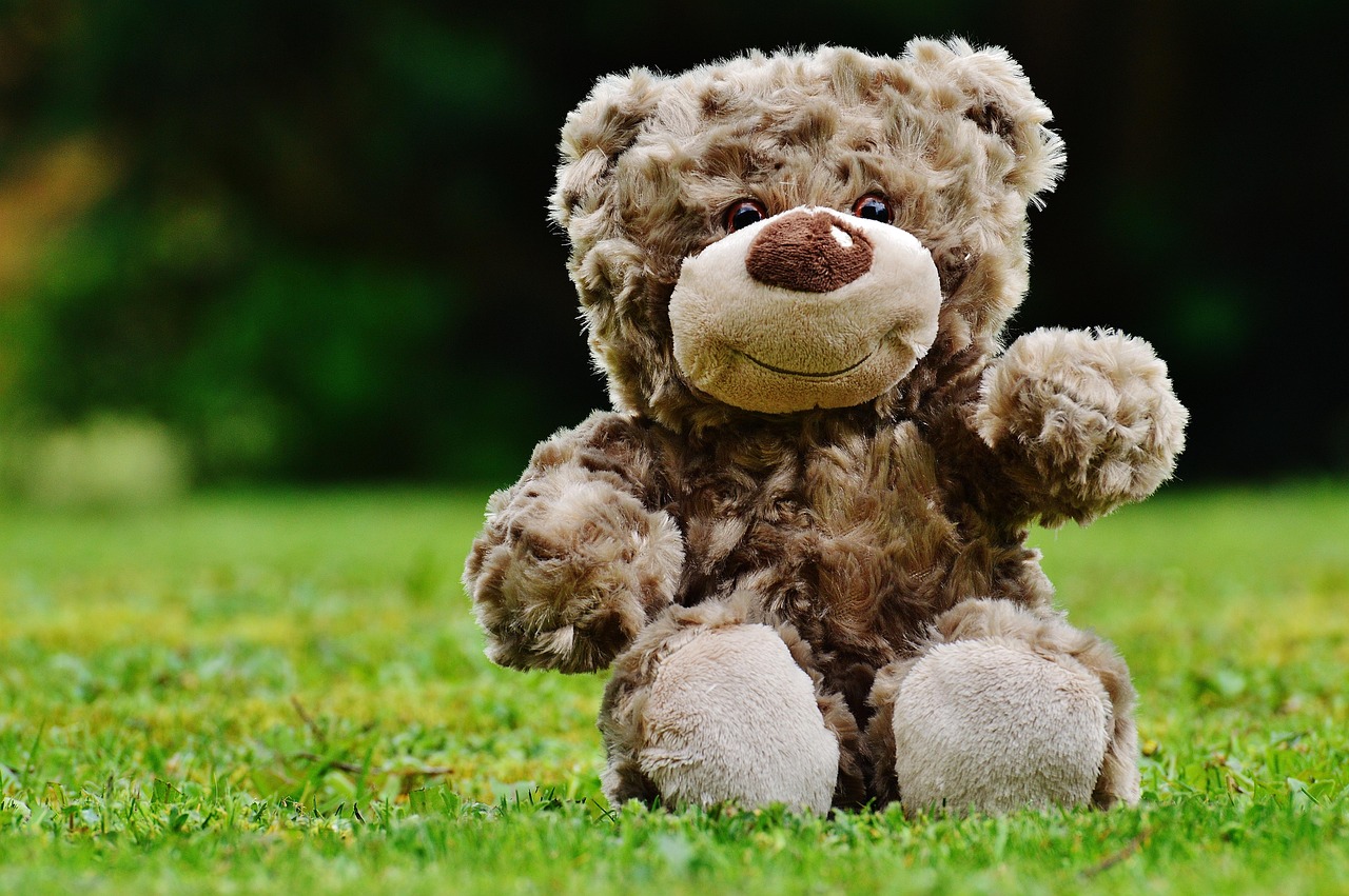 entdecken sie unsere kuscheligen plüschtiere – perfekt zum spielen und kuscheln für kinder jeden alters. hochwertige materialien und liebevolles design.