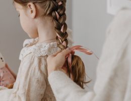 erfahren sie, wie sie ihre plüschtiere richtig pflegen und in bestem zustand halten. tipps zur reinigung, aufbewahrung und erhaltung der lieblingsspielzeuge ihrer kinder.