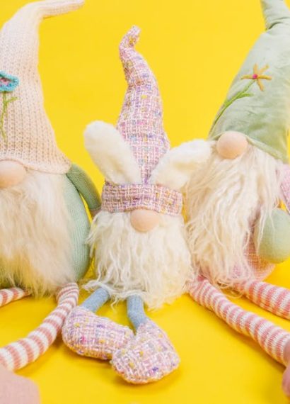 entdecken sie unsere vielfältige auswahl an kuscheligen plüschtieren! von klassischen teddybären bis hin zu außergewöhnlichen kreationen, finden sie das perfekte stofftier für jedes alter. ideal zum spielen, kuscheln oder als geschenk. qualität und sicherheit stehen bei uns an erster stelle!