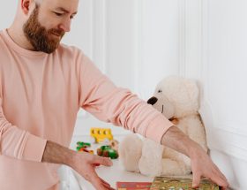 entdecken sie effektive tipps und tricks zur reinigung von plüschtieren. halten sie die lieblingsspielzeuge ihrer kinder hygienisch und frisch mit unseren einfachen reinigungsmethoden.