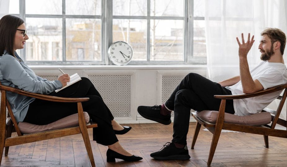 entdecken sie, wie emotionale unterstützung ihr wohlbefinden steigern kann. erfahren sie mehr über strategien, ressourcen und tipps, um in schwierigen zeiten hilfe zu erhalten und ihre emotionalen bedürfnisse zu erfüllen.