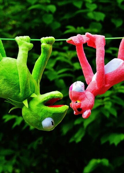weicher pl&uuml;schspielzeug zur taufe &ndash; das perfekte geschenk f&uuml;r ein besonderes tauffest, das kinderherzen erfreut.